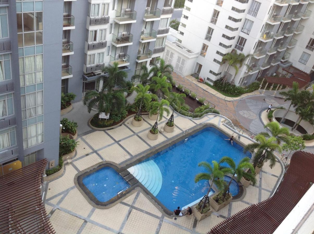 Palm Tree Villas By Ann Manila Exterior foto