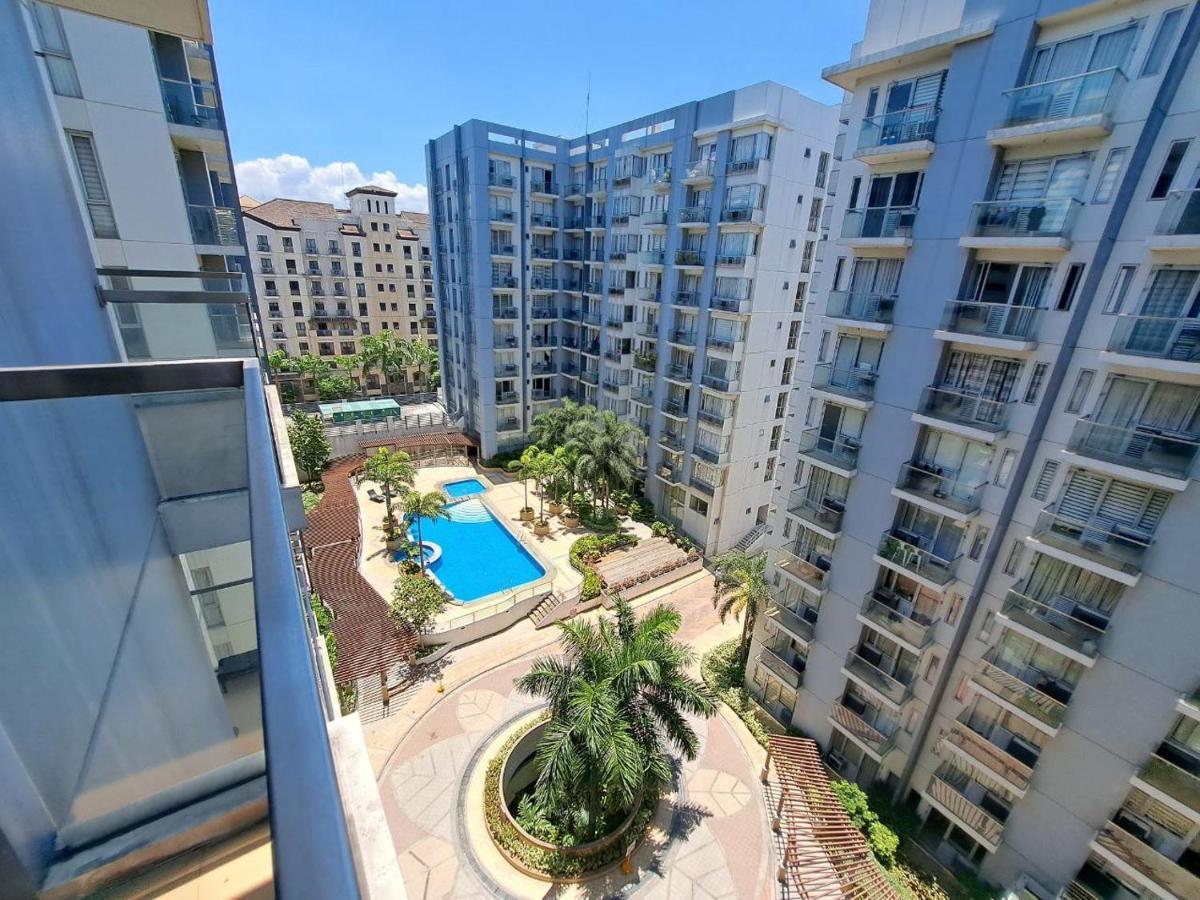 Palm Tree Villas By Ann Manila Exterior foto