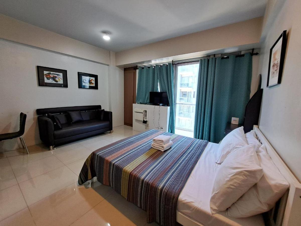 Palm Tree Villas By Ann Manila Exterior foto